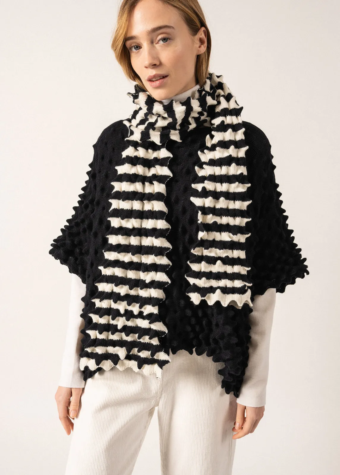 SAINT JAMES Echarpes & Foulards*Longue écharpe effet "nid d'abeille" Alvéole Ecume/navy